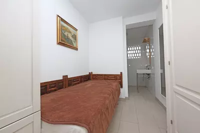 Middle Floor Apartment in Marbella