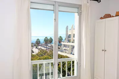 Middle Floor Apartment in Marbella