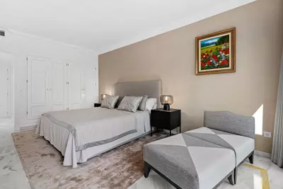 Middle Floor Apartment in Nueva Andalucía