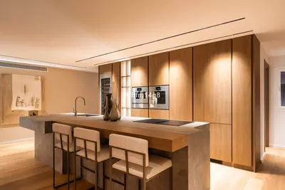 Middle Floor Apartment in Nueva Andalucía