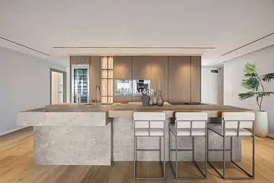 Middle Floor Apartment in Nueva Andalucía