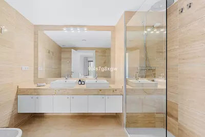 Middle Floor Apartment in Benahavís