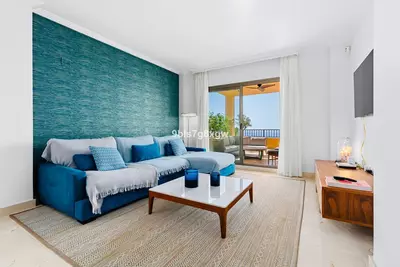 Middle Floor Apartment in Benahavís