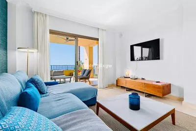 Middle Floor Apartment in Benahavís