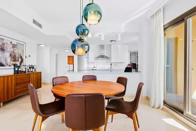 Middle Floor Apartment in Benahavís