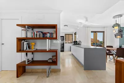 Middle Floor Apartment in Benahavís