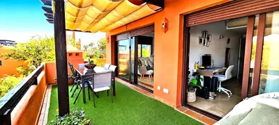 Middle Floor Apartment in Estepona
