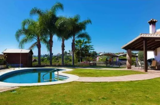 Detached Villa in Estepona