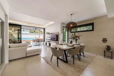 Semi-Detached House in Puerto Banús