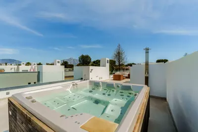 Semi-Detached House in Puerto Banús