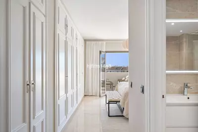 Middle Floor Apartment in Nueva Andalucía