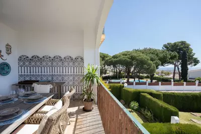 Middle Floor Apartment in Nueva Andalucía