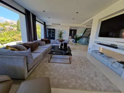 Detached Villa in Nueva Andalucía
