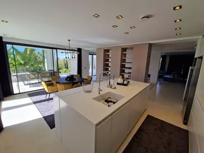 Detached Villa in Nueva Andalucía
