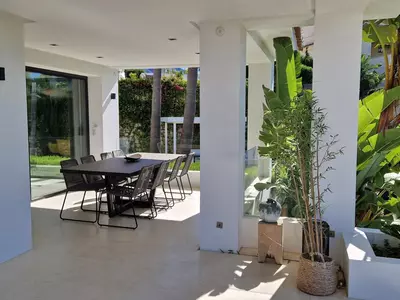 Detached Villa in Nueva Andalucía