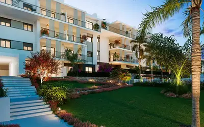 Middle Floor Apartment in Estepona