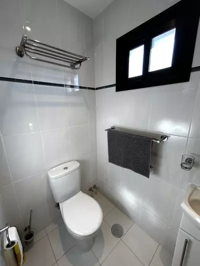 Middle Floor Apartment in Estepona