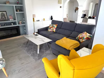 Middle Floor Apartment in Estepona