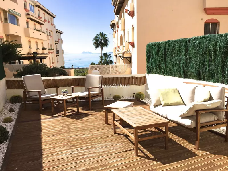 Ground Floor Apartment in Estepona