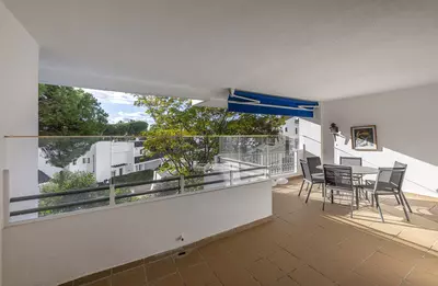 Middle Floor Apartment in Puerto Banús