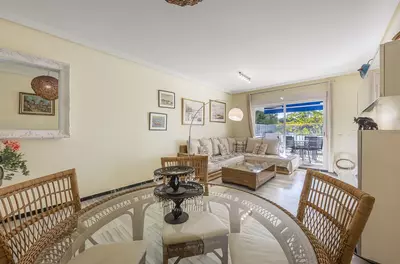 Middle Floor Apartment in Puerto Banús