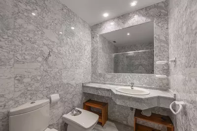 Middle Floor Apartment in Puerto Banús