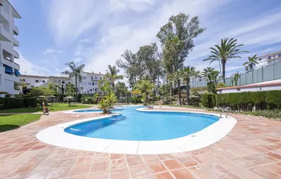 Middle Floor Apartment in Puerto Banús