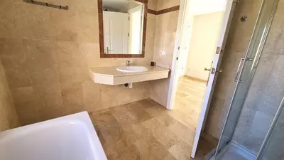 Townhouse in Nueva Andalucía