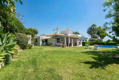 Detached Villa in Estepona