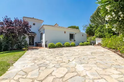 Detached Villa in Estepona