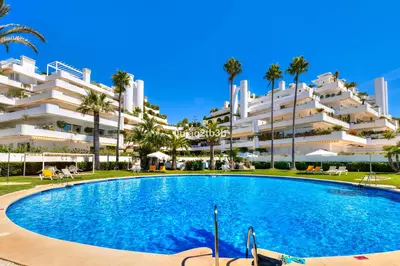 Middle Floor Apartment in Marbella