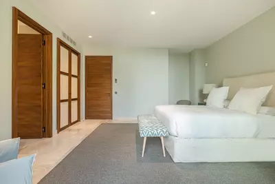 Ground Floor Apartment in Casares