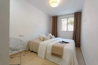 Middle Floor Apartment in Nueva Andalucía