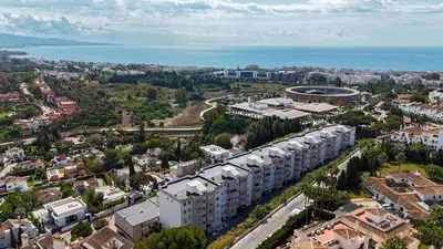 Middle Floor Apartment in Nueva Andalucía