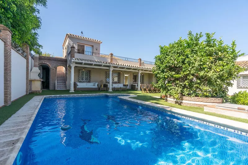 Detached Villa in San Pedro de Alcántara