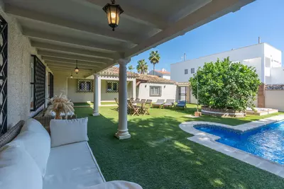 Detached Villa in San Pedro de Alcántara
