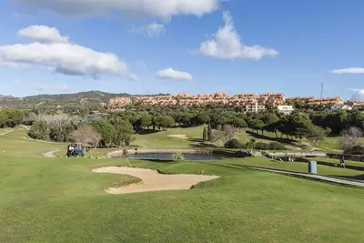 Middle Floor Apartment in Elviria