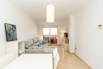 Middle Floor Apartment in Elviria