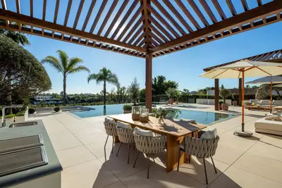 Detached Villa in Nueva Andalucía