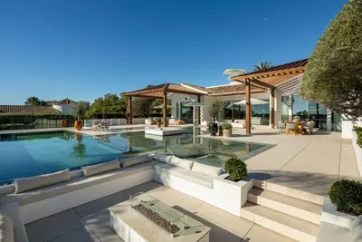 Detached Villa in Nueva Andalucía