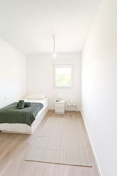 Middle Floor Apartment in Nueva Andalucía