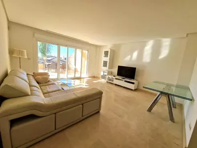 Middle Floor Apartment in Marbella