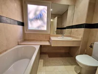 Middle Floor Apartment in Marbella