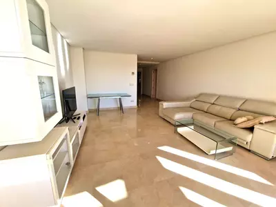Middle Floor Apartment in Marbella