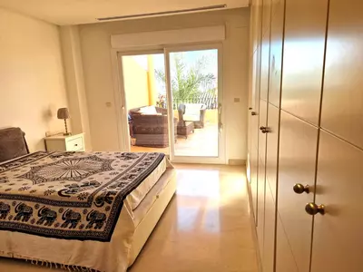 Middle Floor Apartment in Marbella