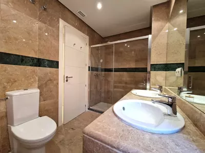 Middle Floor Apartment in Marbella