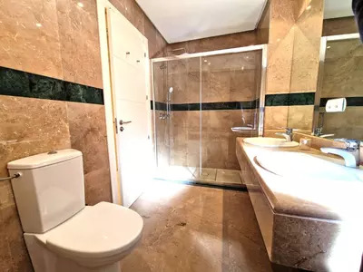 Middle Floor Apartment in Marbella