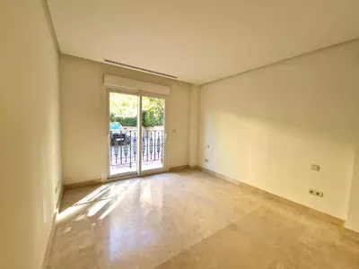 Middle Floor Apartment in Marbella