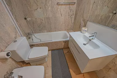 Middle Floor Apartment in Estepona