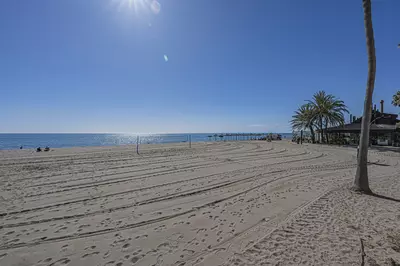 Middle Floor Apartment in Estepona